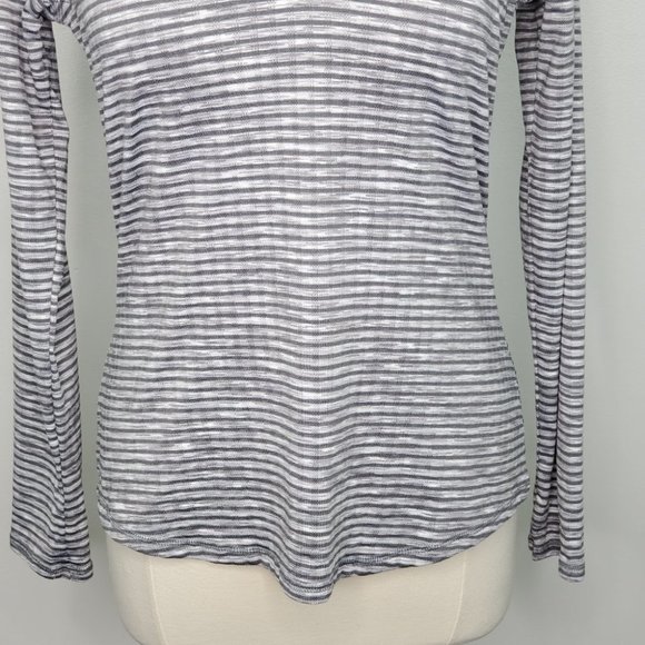 Avia Gray Heathered Striped Popover Activewear Soft Inside Micro Fleece Top M - Picture 3 of 13